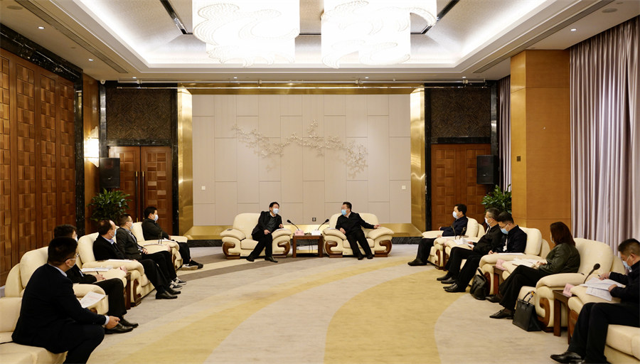 省尊龙集团官网集团党委书记、董事长任丁率队赴南充调研