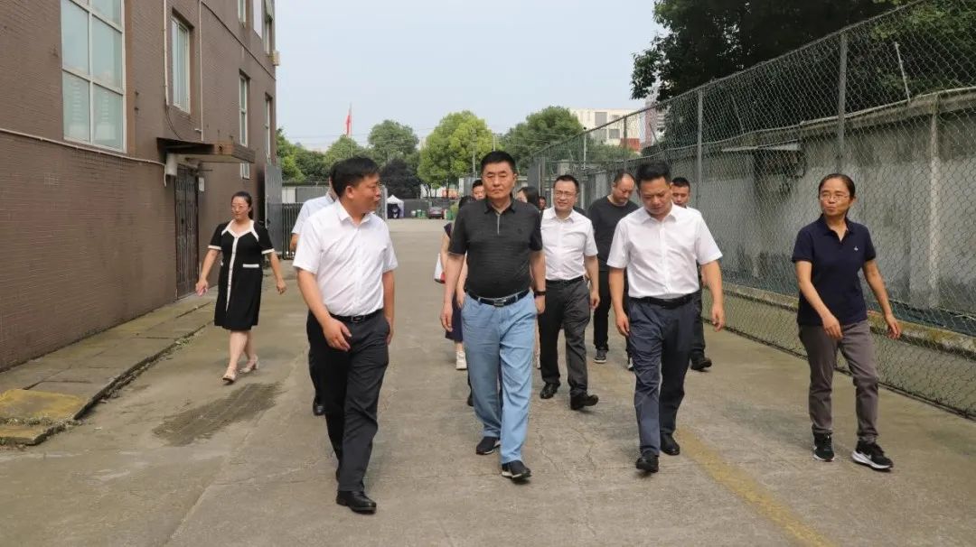 省尊龙集团官网集团辅导带队调研锦弘集团文印中心保密命题阅卷印造基地