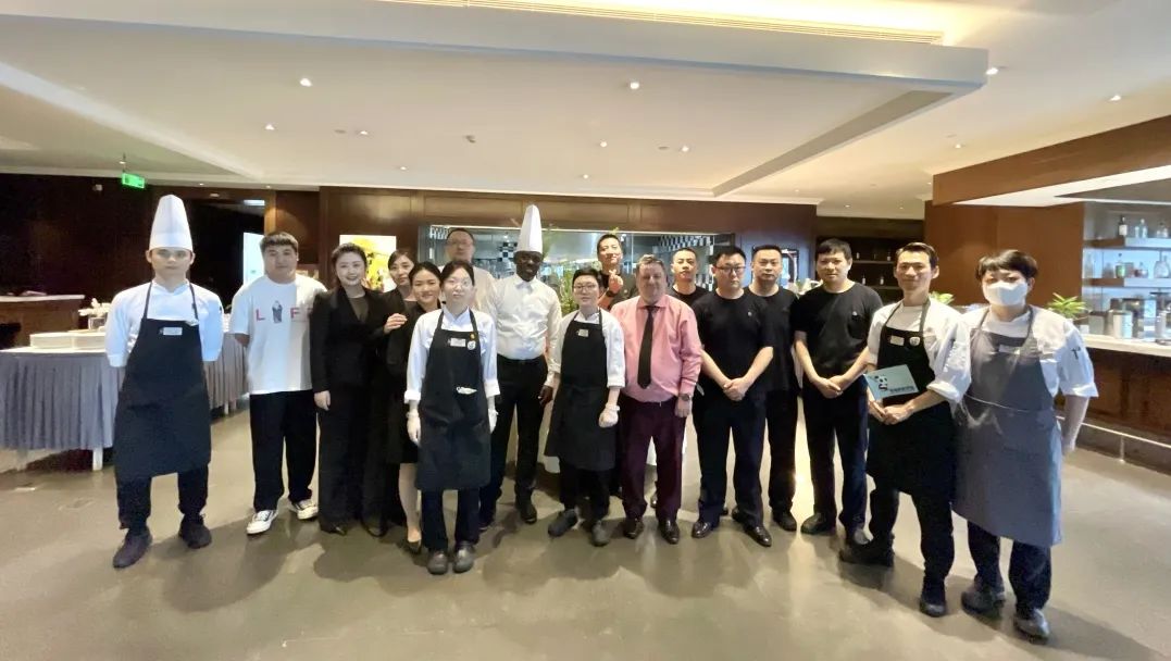 cc7806bd-1cf0-43be-b465-785dd2d8b49d