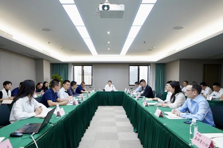 多措并举 省尊龙集团官网集团全面筑牢安全出产防线