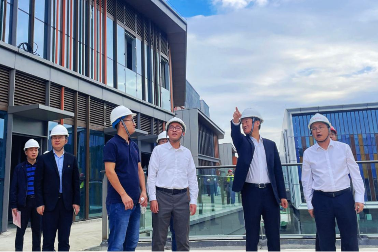 b718a465-bb7a-4d94-a9c3-4b8119e32009