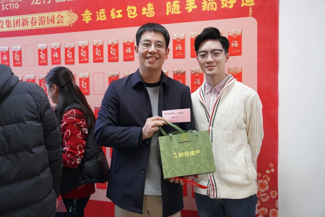 1766fb40-e8fc-4dc1-8e0b-8b38c49b7e33