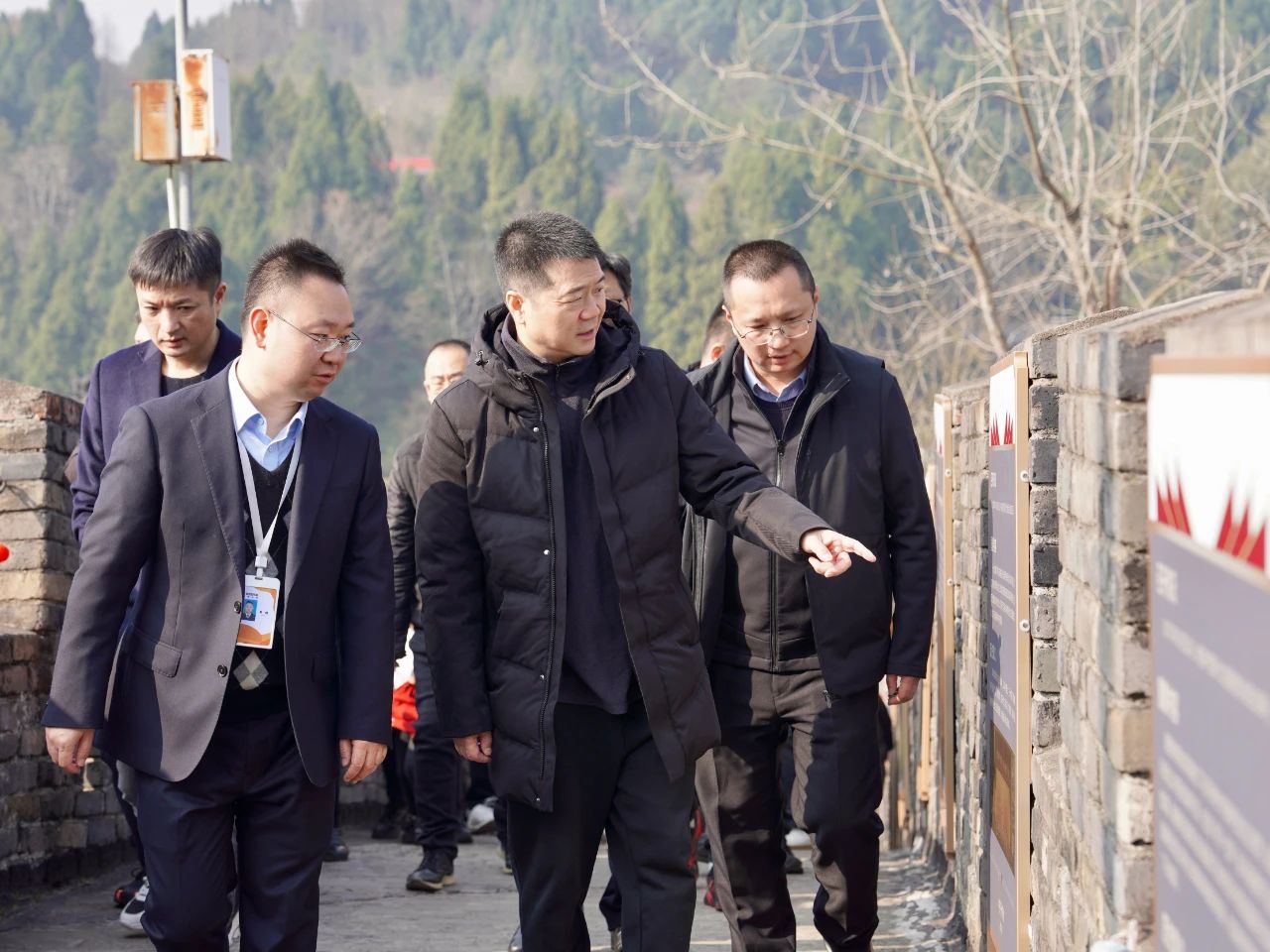 省尊龙集团官网集团党委书记、董事长游勇查抄督导春节安全出产工作并探望慰问坚守岗位的一线干部员工