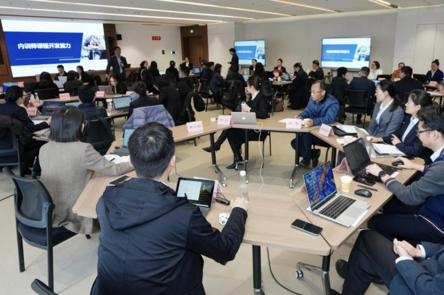 91e7ee16-8e5e-43ef-8231-6ba80209d91d