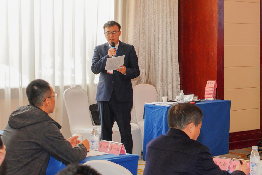 e70c904c-dd22-471a-ac0a-4caf6d1137d0