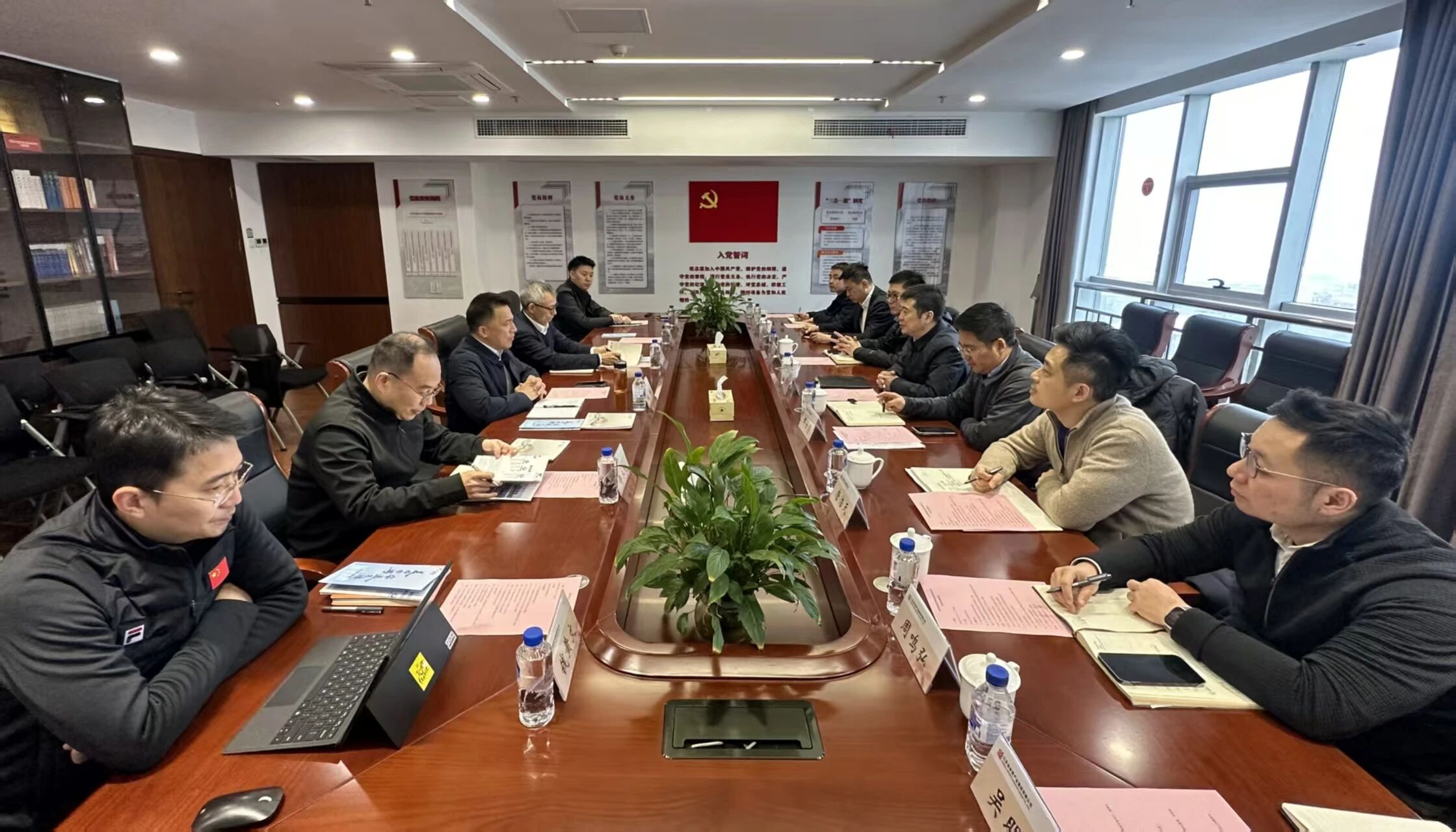 省尊龙集团官网集团赴江苏调查进建足球赛事与文旅产业融合发展模式